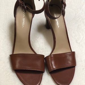 Via Spiga /Camel Brown Heels ***NWOT***
